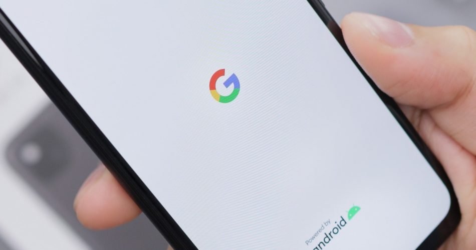 There-is-a-way-to-access-the-daily-snapshot-of-Google-assistant,-but-who-can-enable-it-for-you